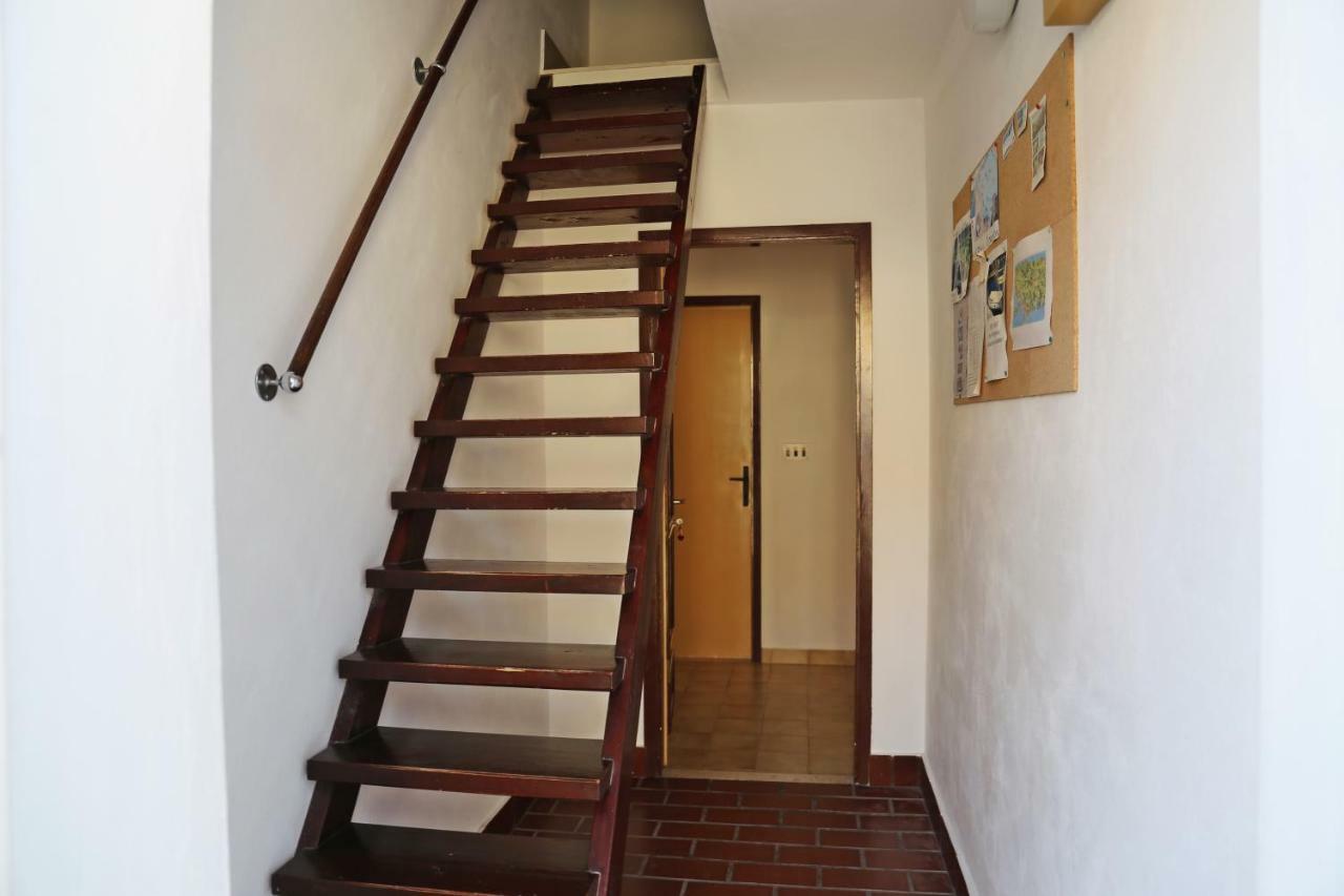 Apartments Katica Lumbarda Exterior photo