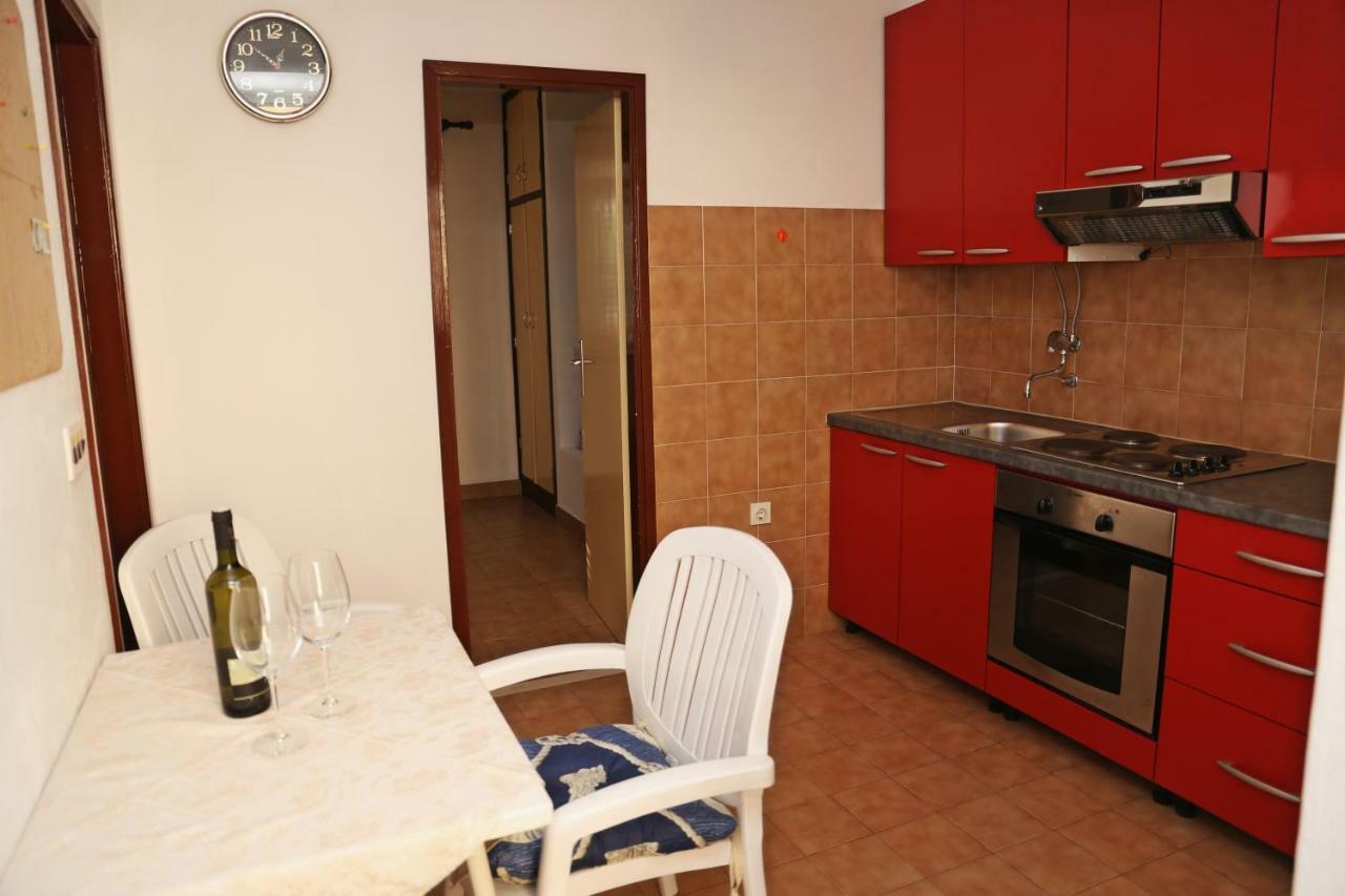 Apartments Katica Lumbarda Exterior photo