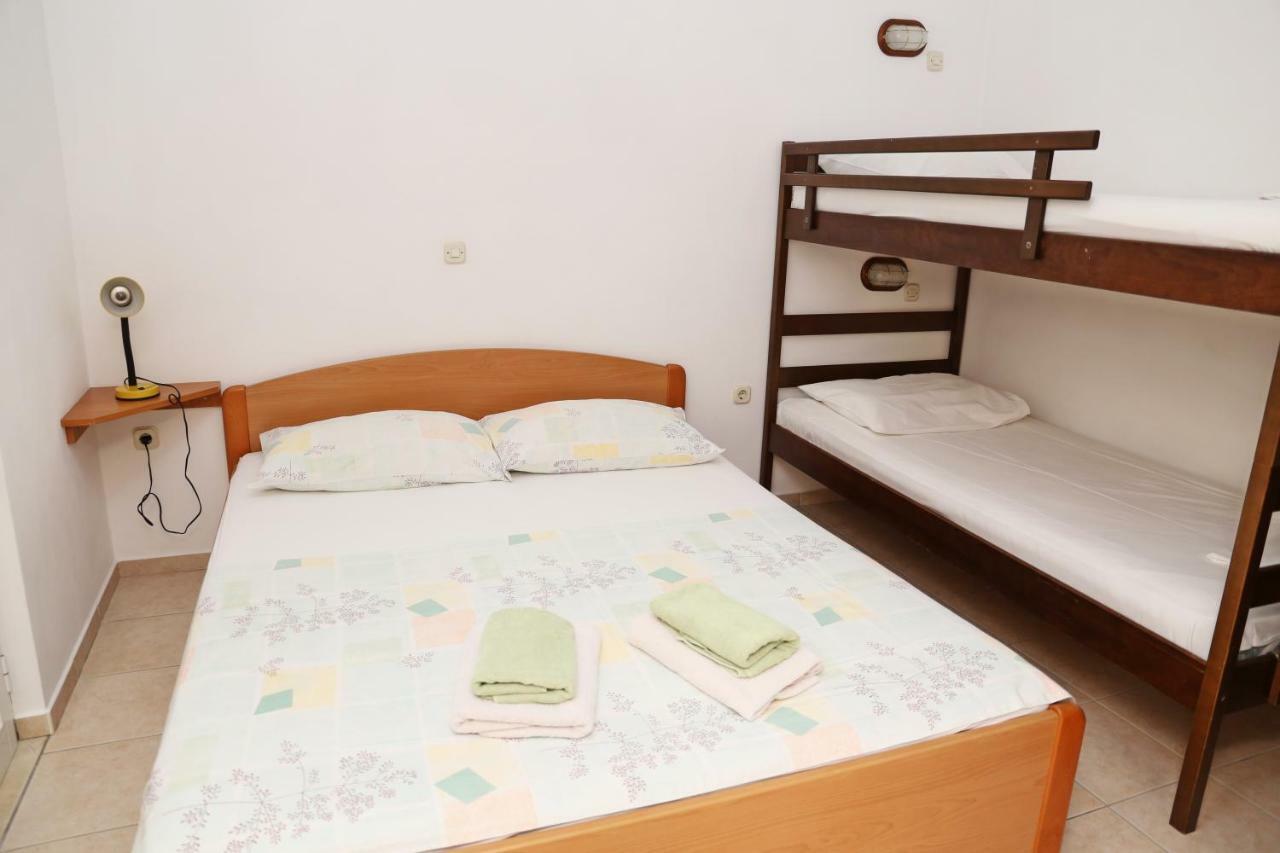 Apartments Katica Lumbarda Exterior photo