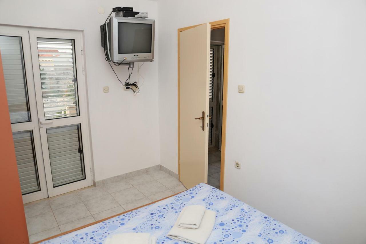 Apartments Katica Lumbarda Exterior photo